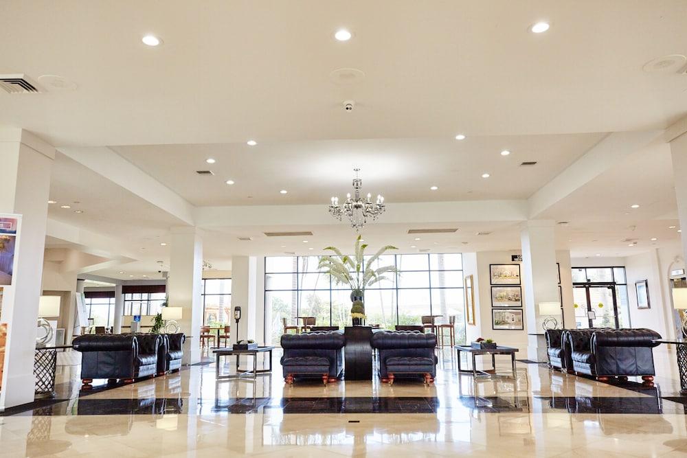 Hilton Palm Pbi Hotel