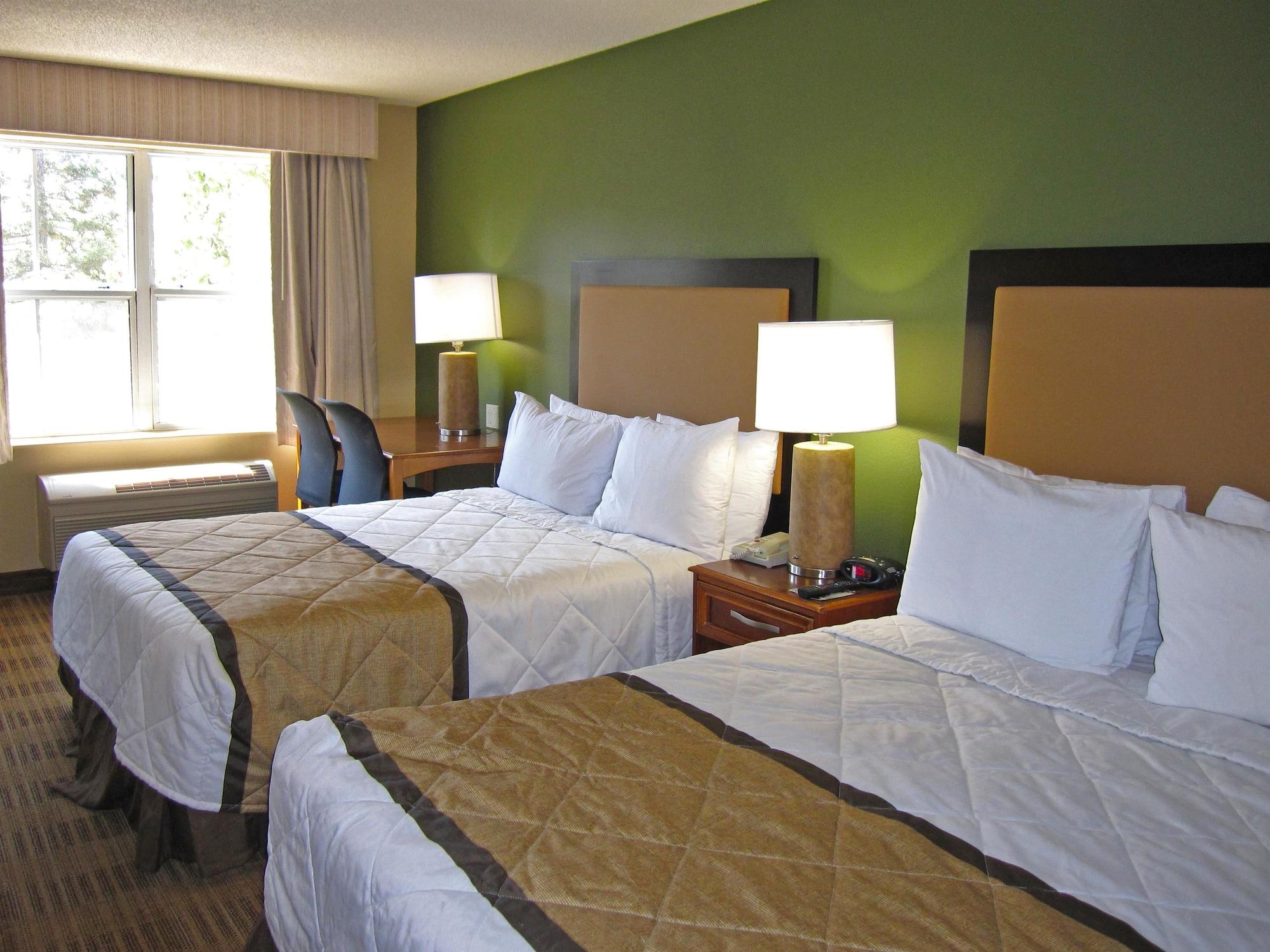 Extended America - Daytona - International Speedway Hotel 2*