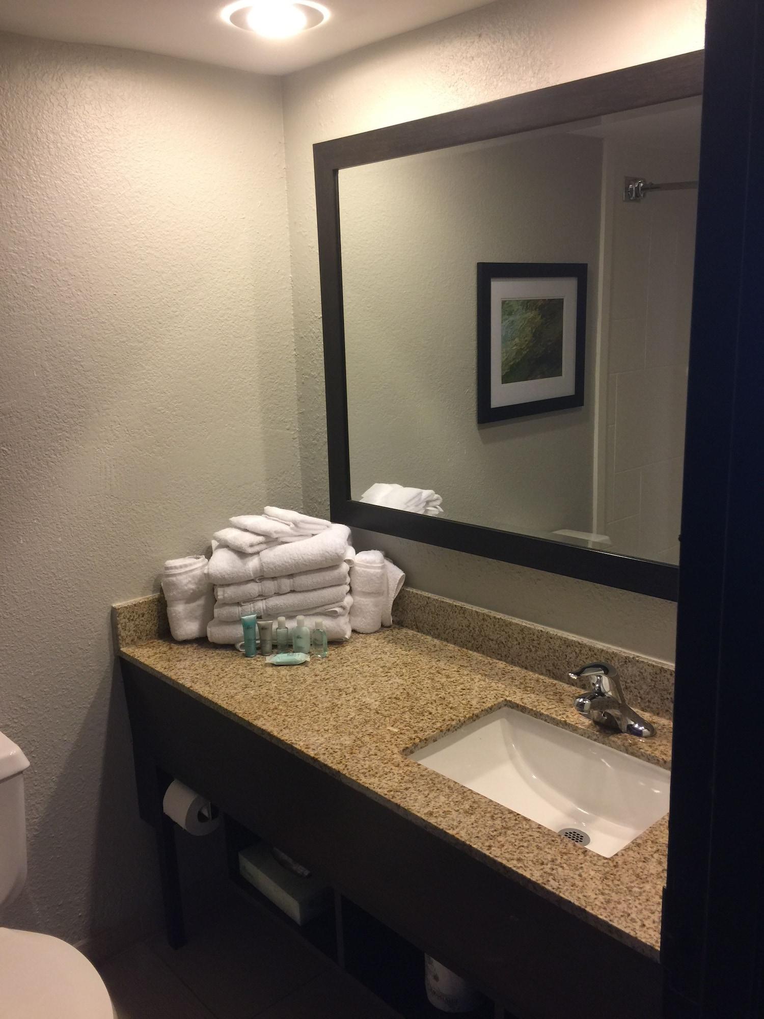 Wyndham Garden - 3*