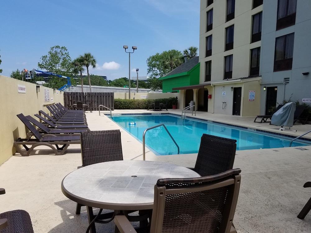 Wyndham Garden -