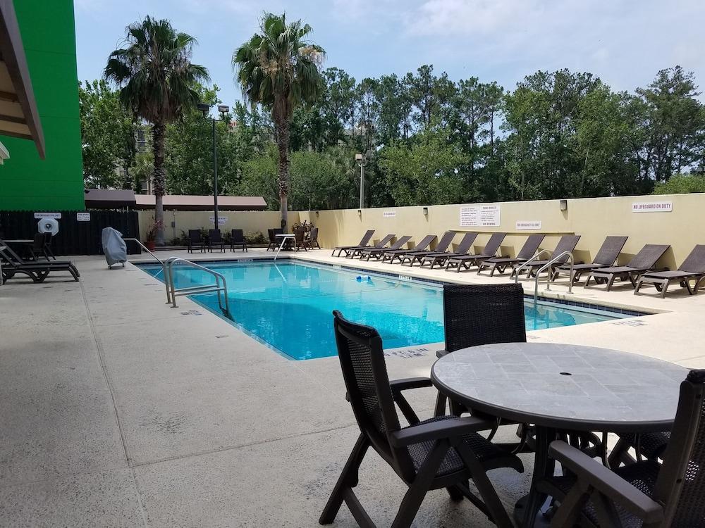 Wyndham Garden -