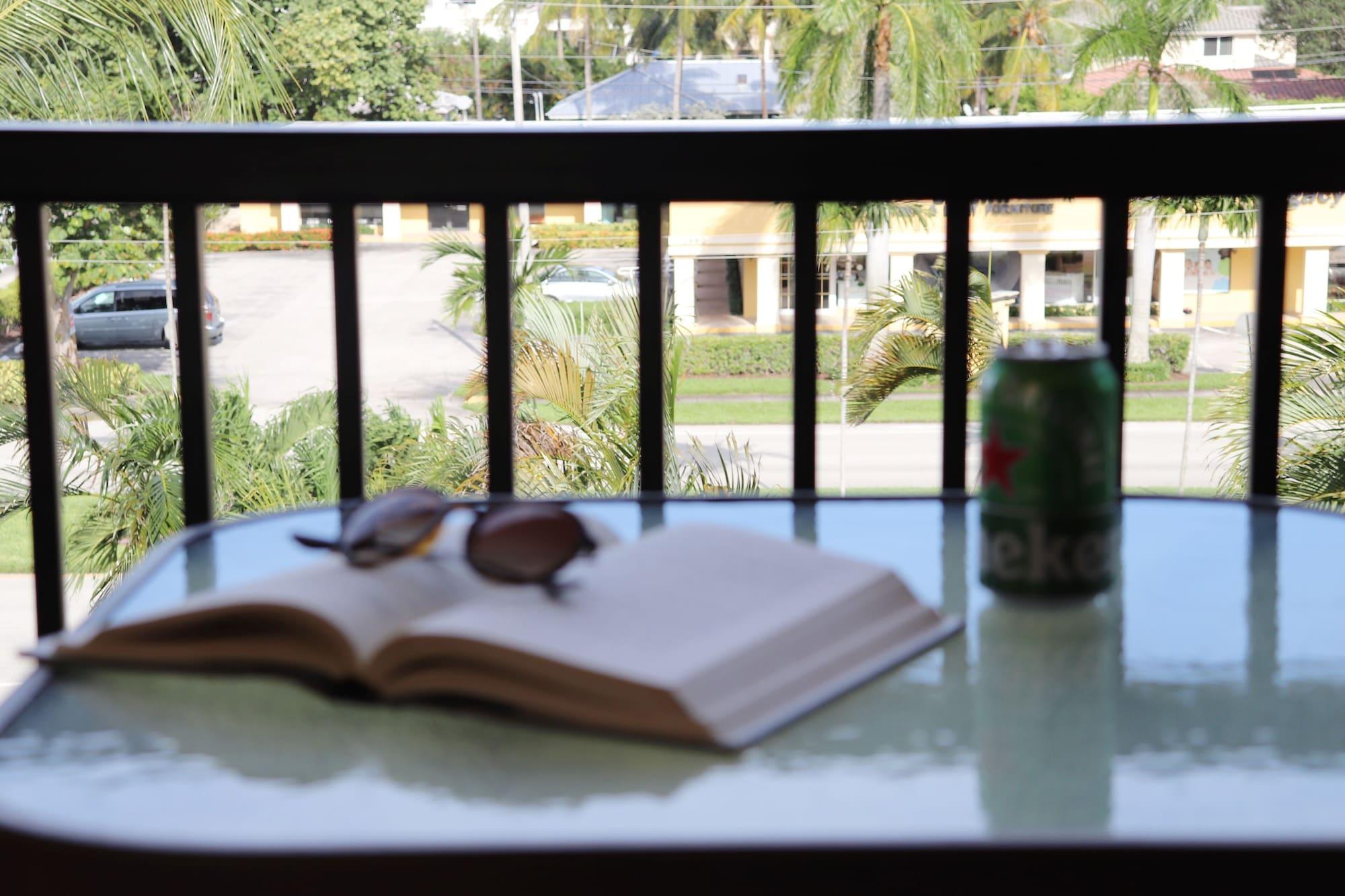 Boca Plaza Hotel