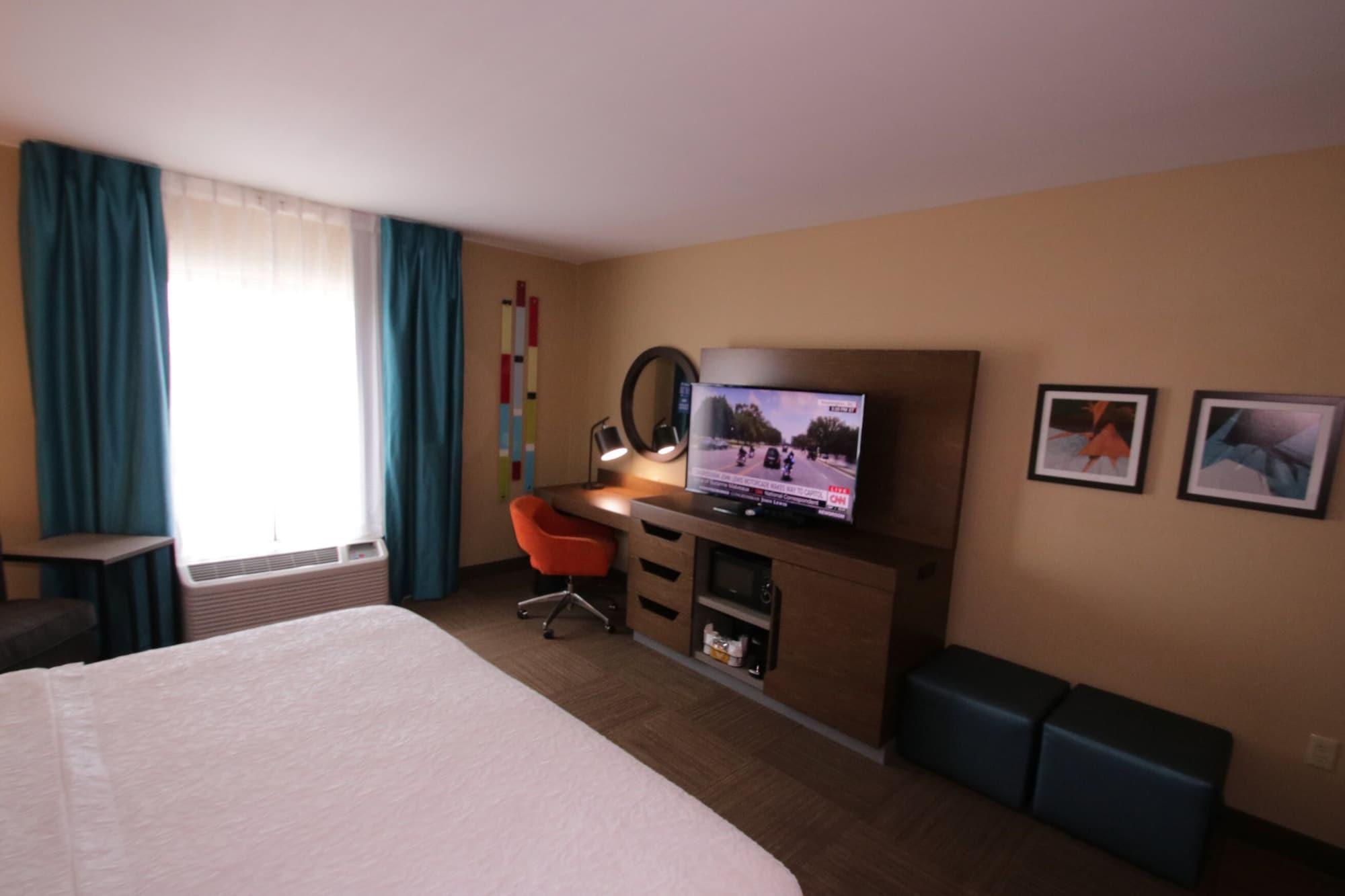Hotel Hampton & Boulevard/mayo Clinic 3*
