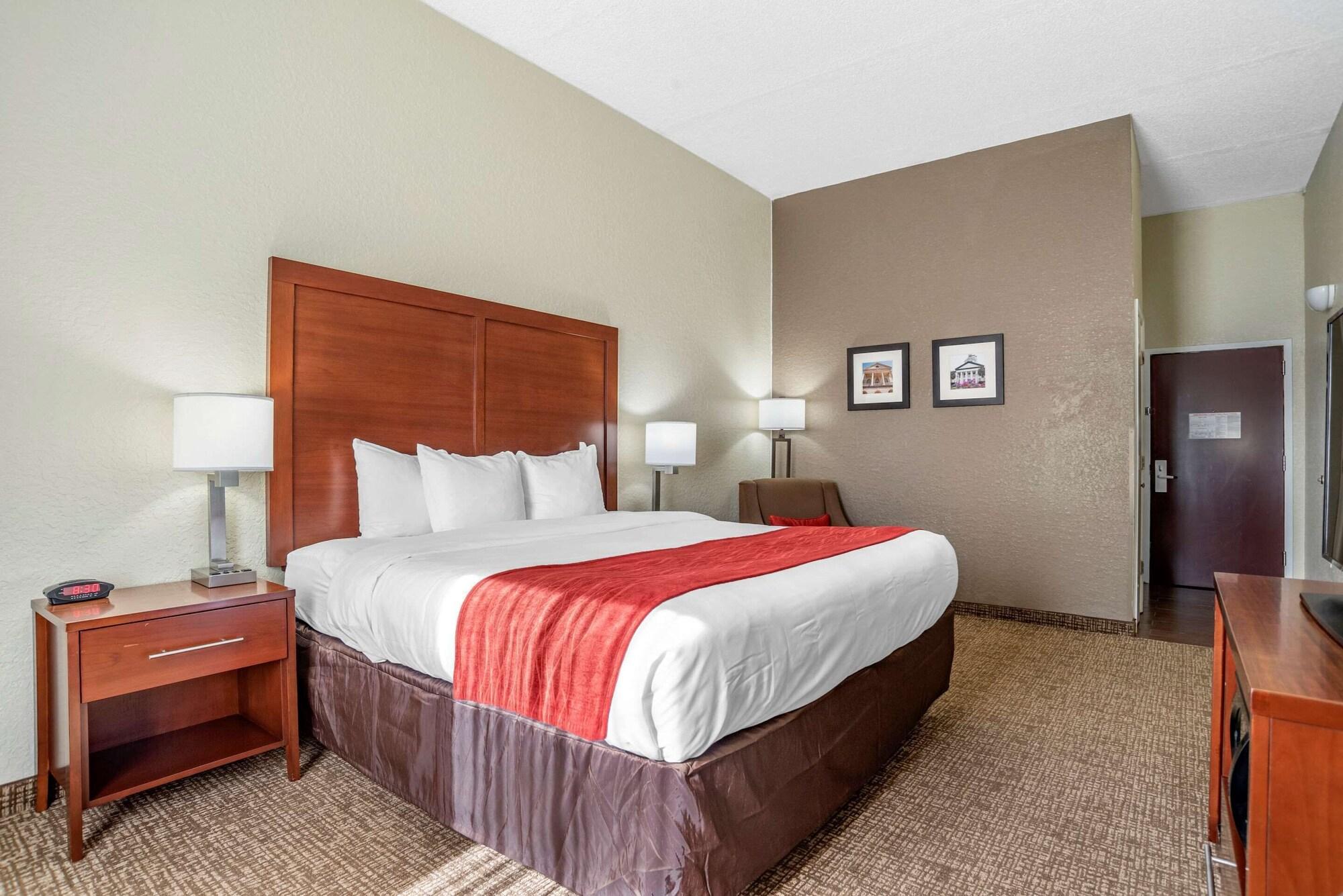 Comfort & I-10 Hotel Marianna