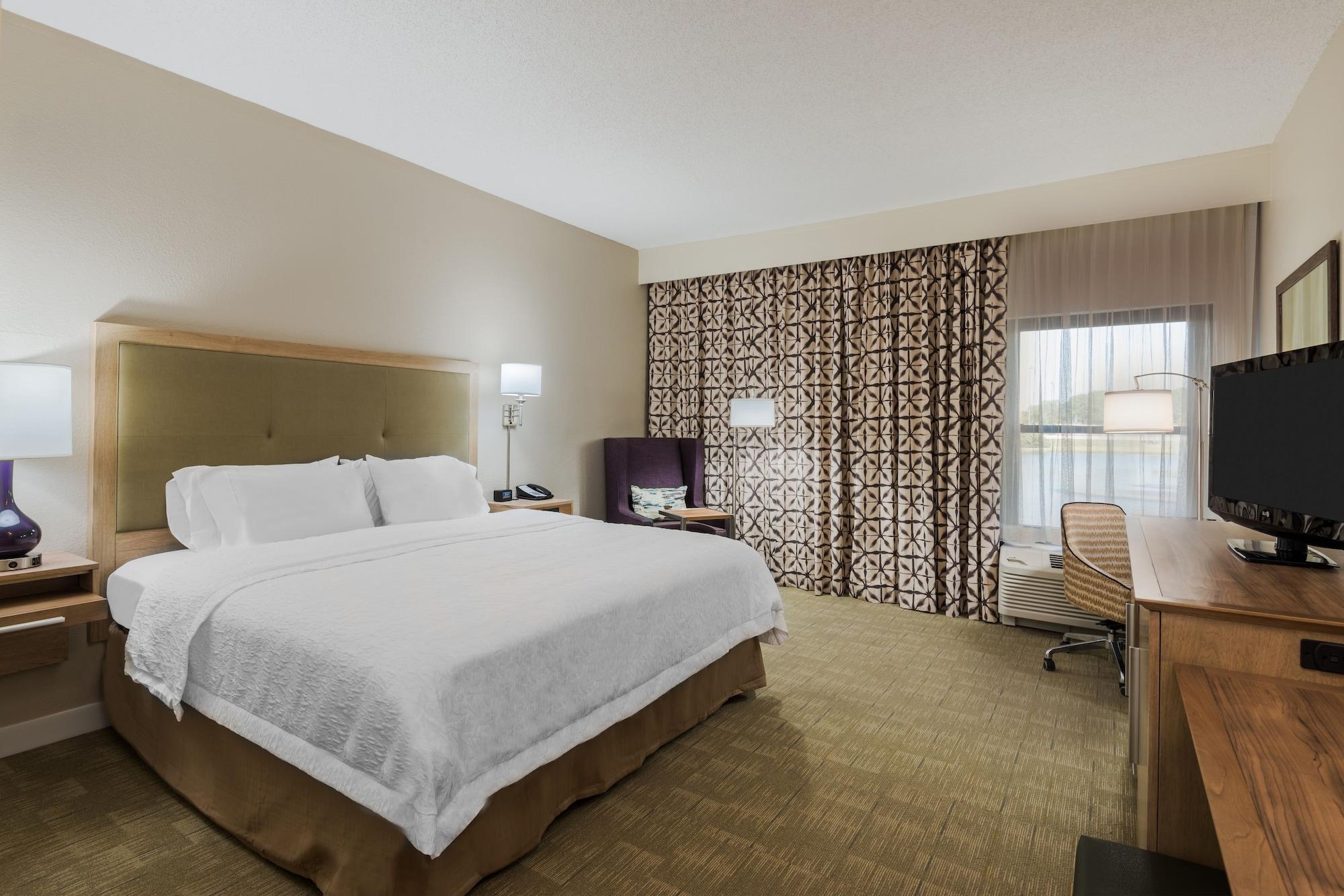 Hampton Naples North Hotel 3*