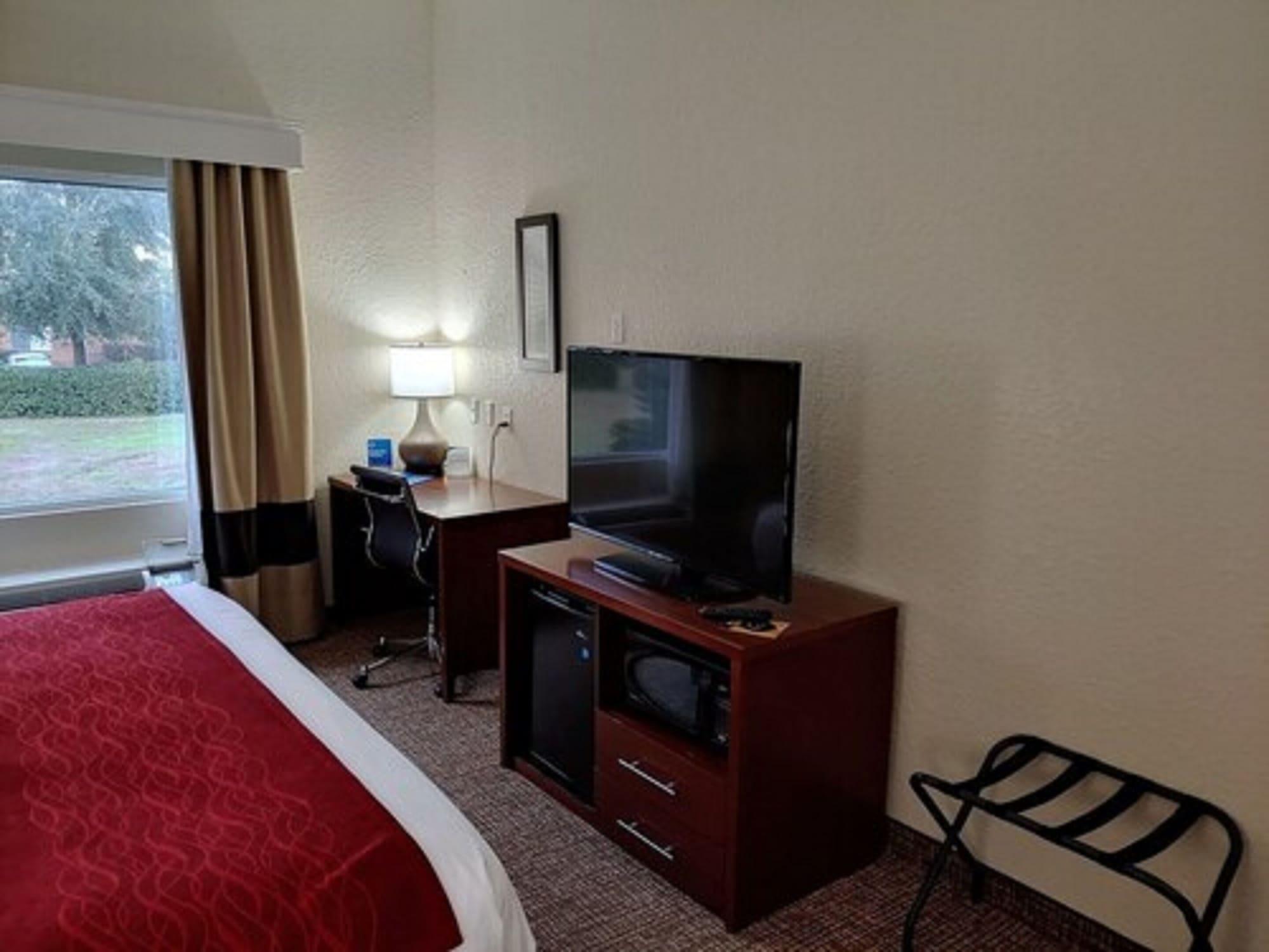 Comfort & I-10 Hotel Marianna