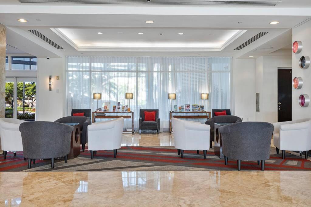 Avi Lux Aparthotel