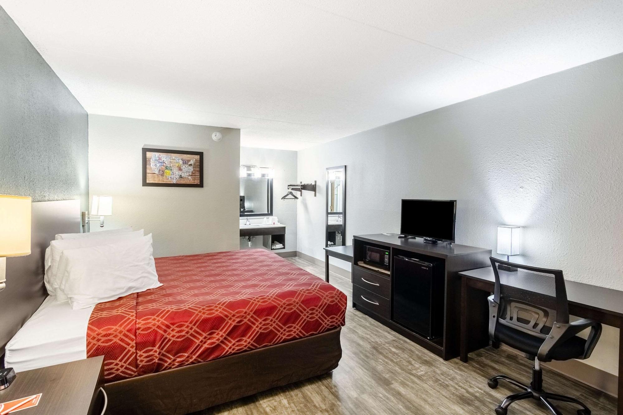 Econo Hotel 2*