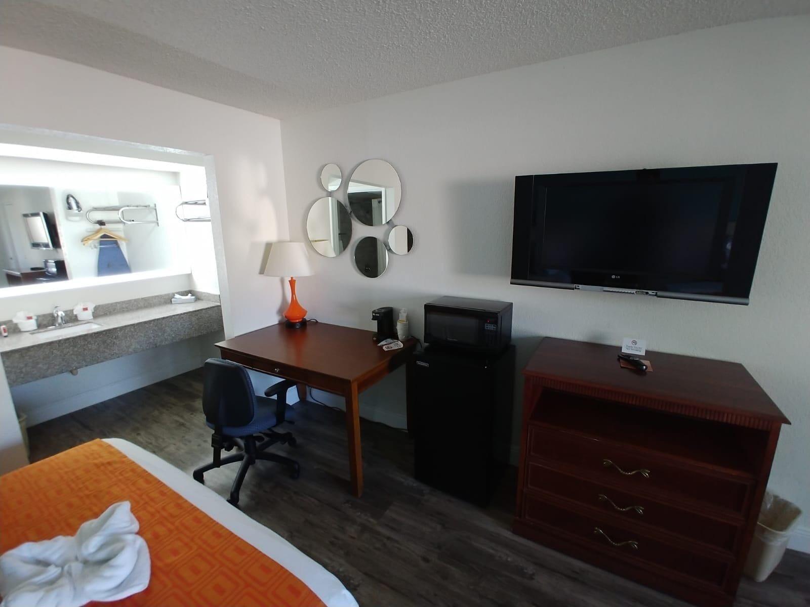 Rodeway North Inn 2*