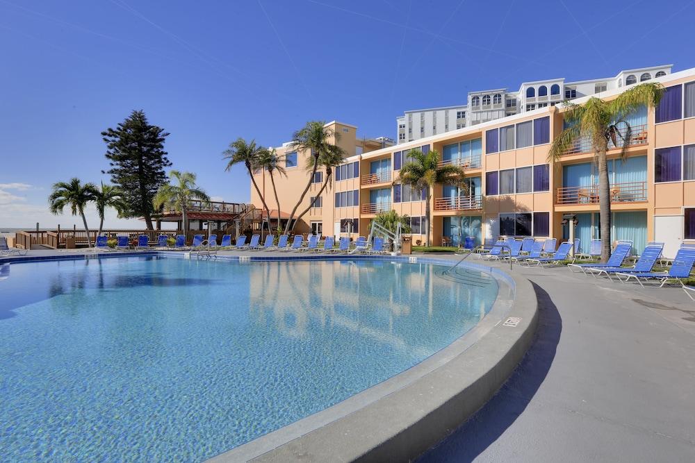 Hotel Dolphin