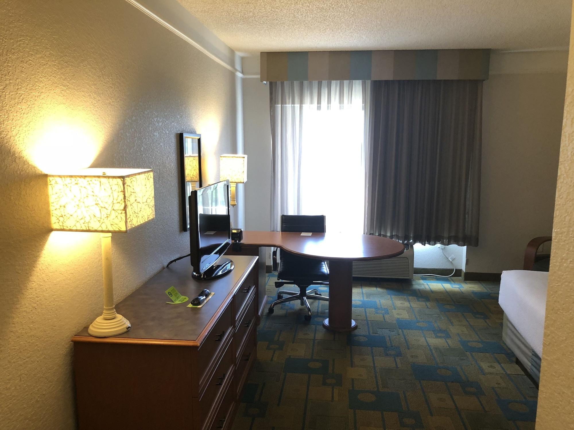 La Quinta By Wyndham Butler Blvd Hotel Jacksonville