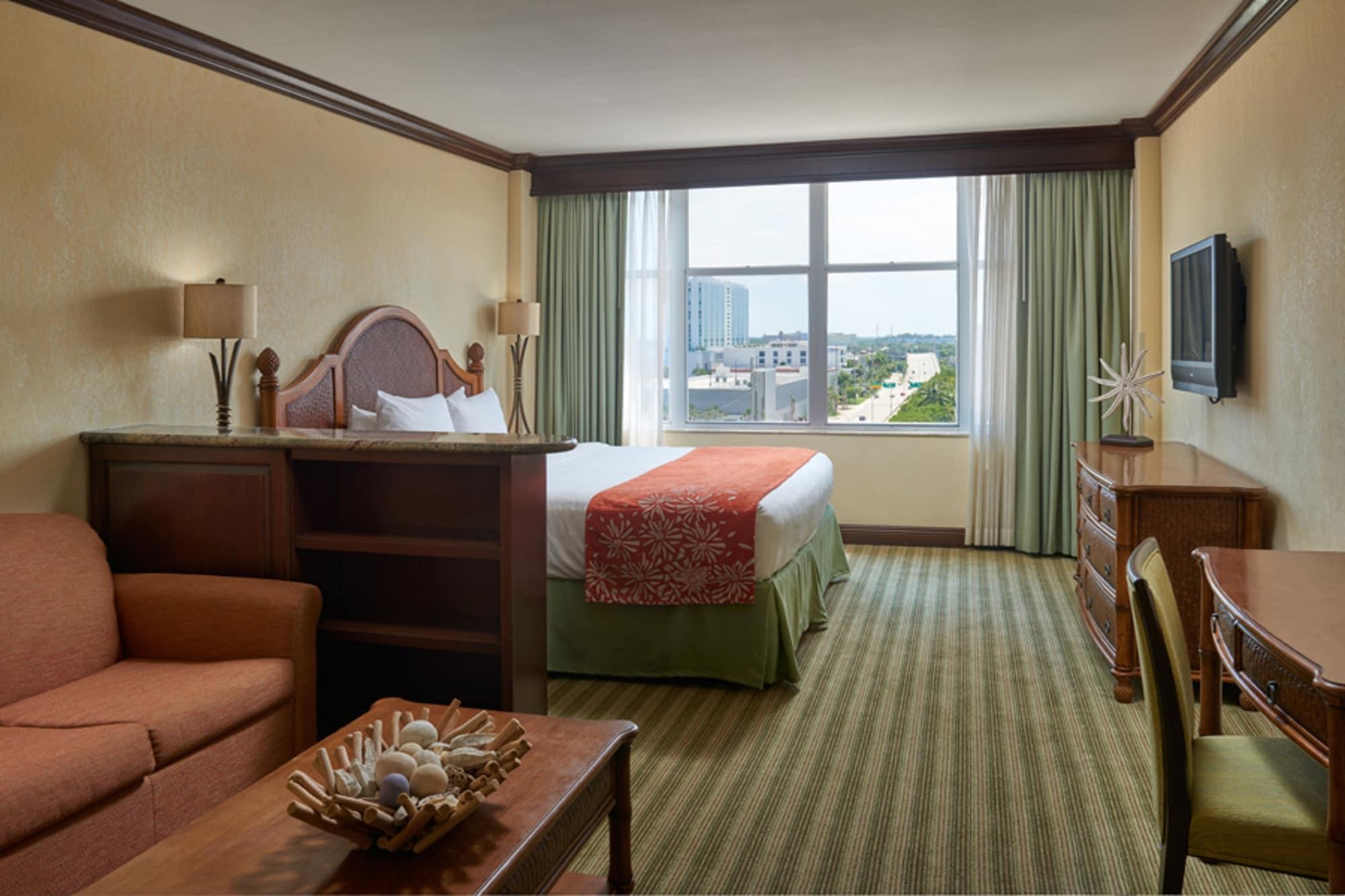 Newport Beachside & Resort