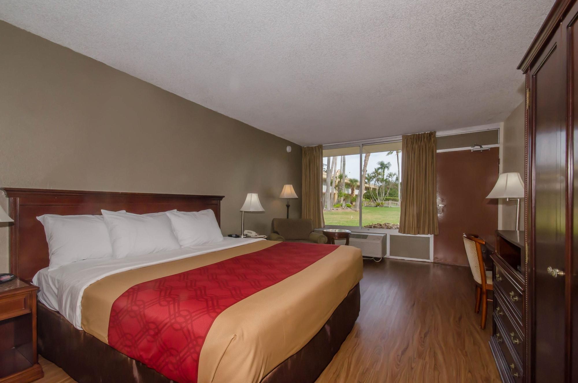 Lodge Island Of Space Coast