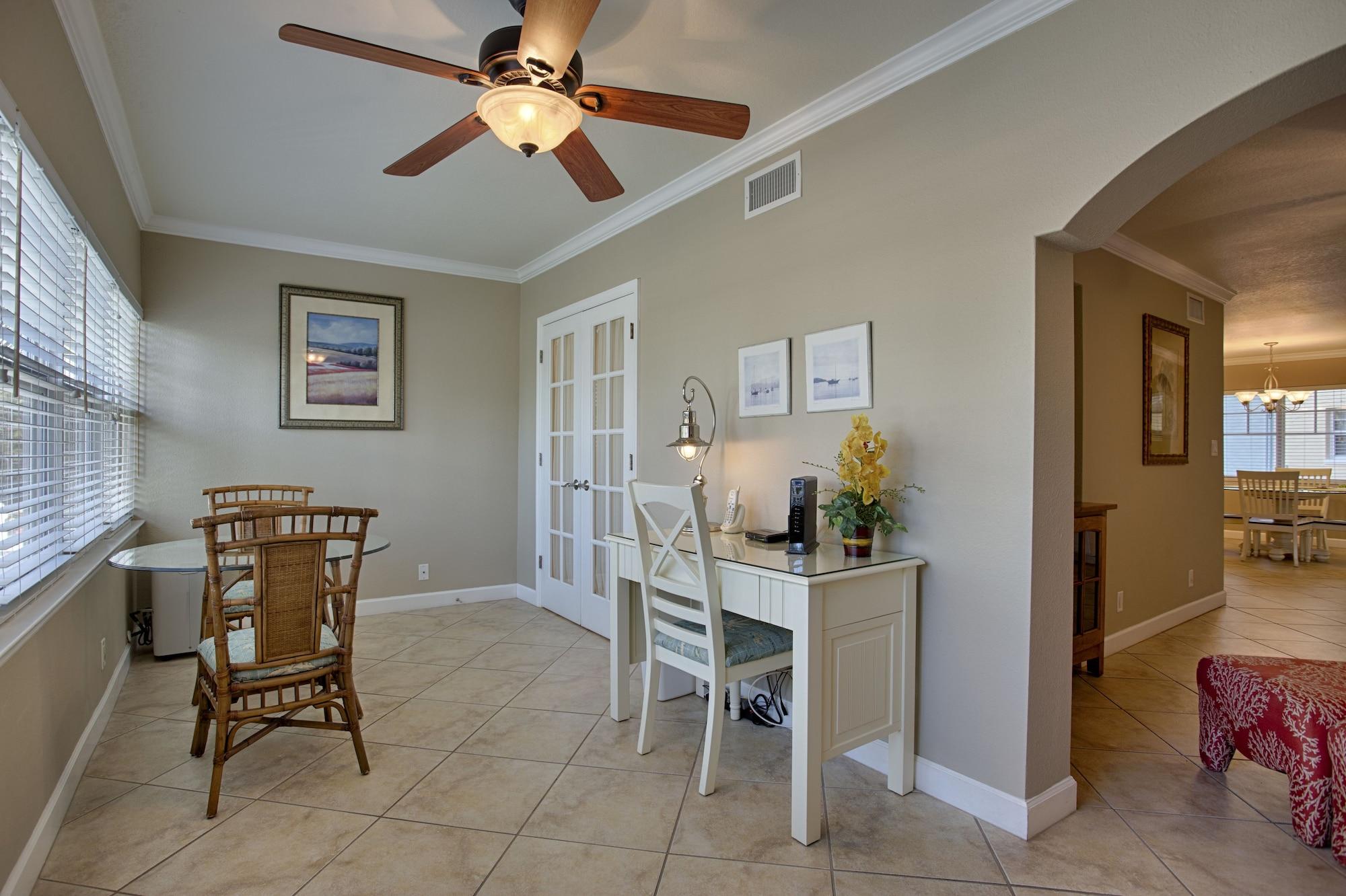 Resort Barefoot Clearwater Beach