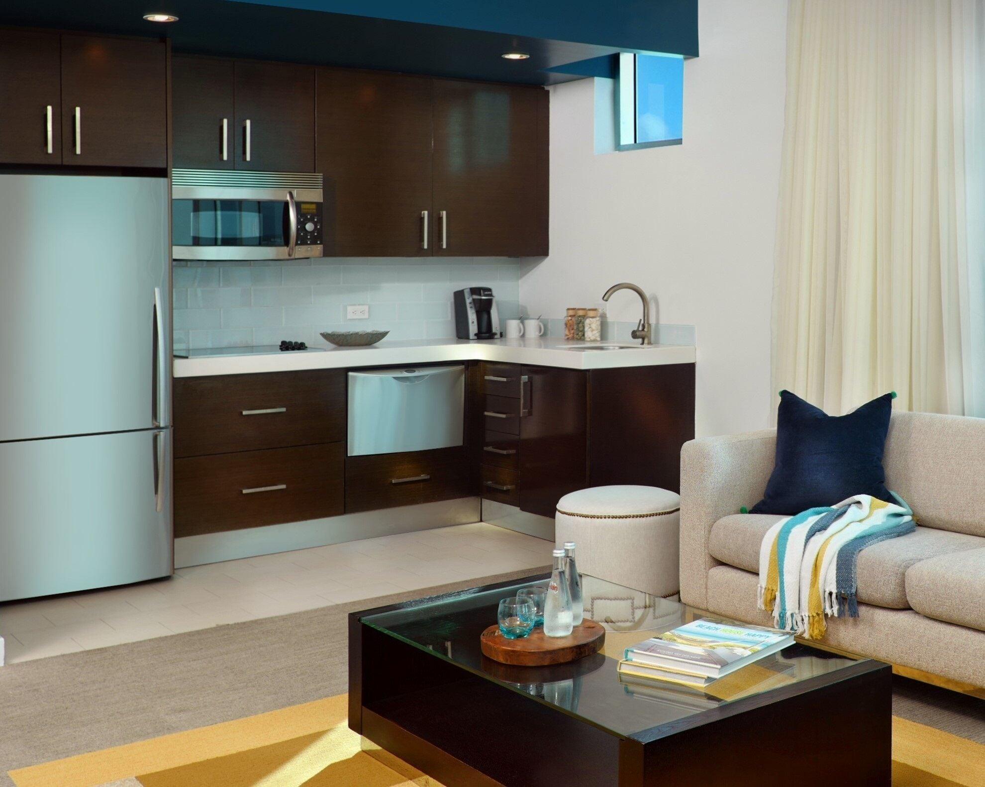Sole Miami, A Noble House