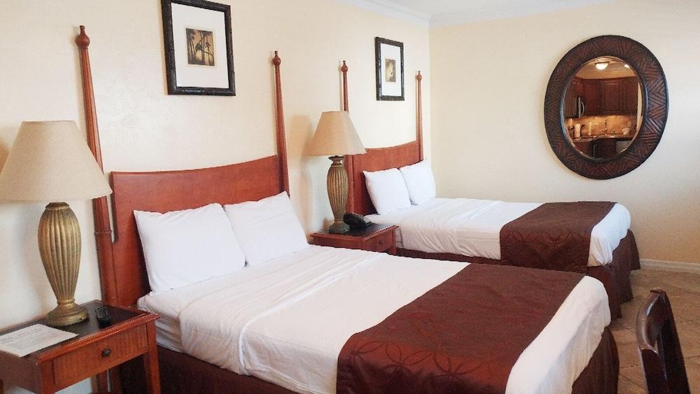Flamingo Hotel Fort Myers Beach