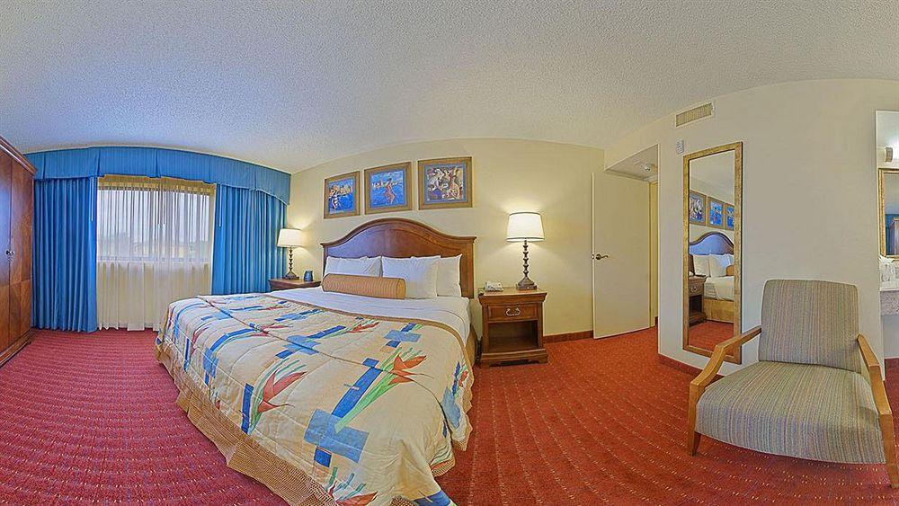 Embassy By Hilton Orlando North 3*