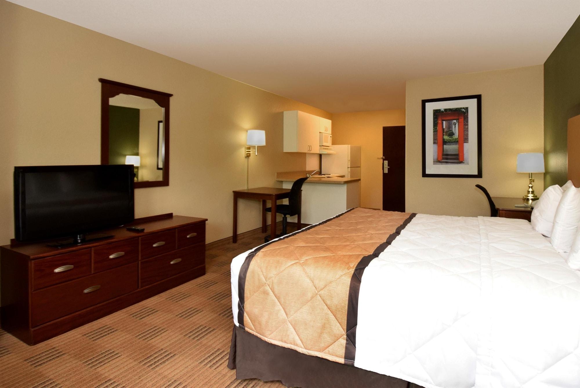 Extended America Select - Tampa - North - Usf - Attractions Hotel