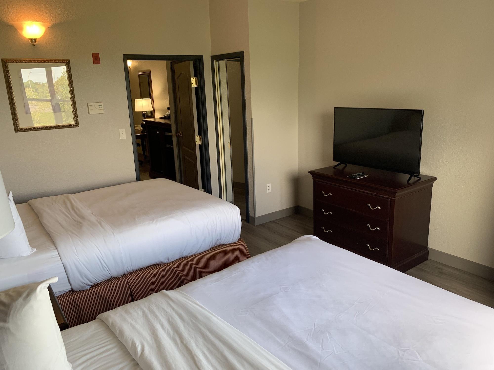 Country & By Radisson, West, Fl 3*