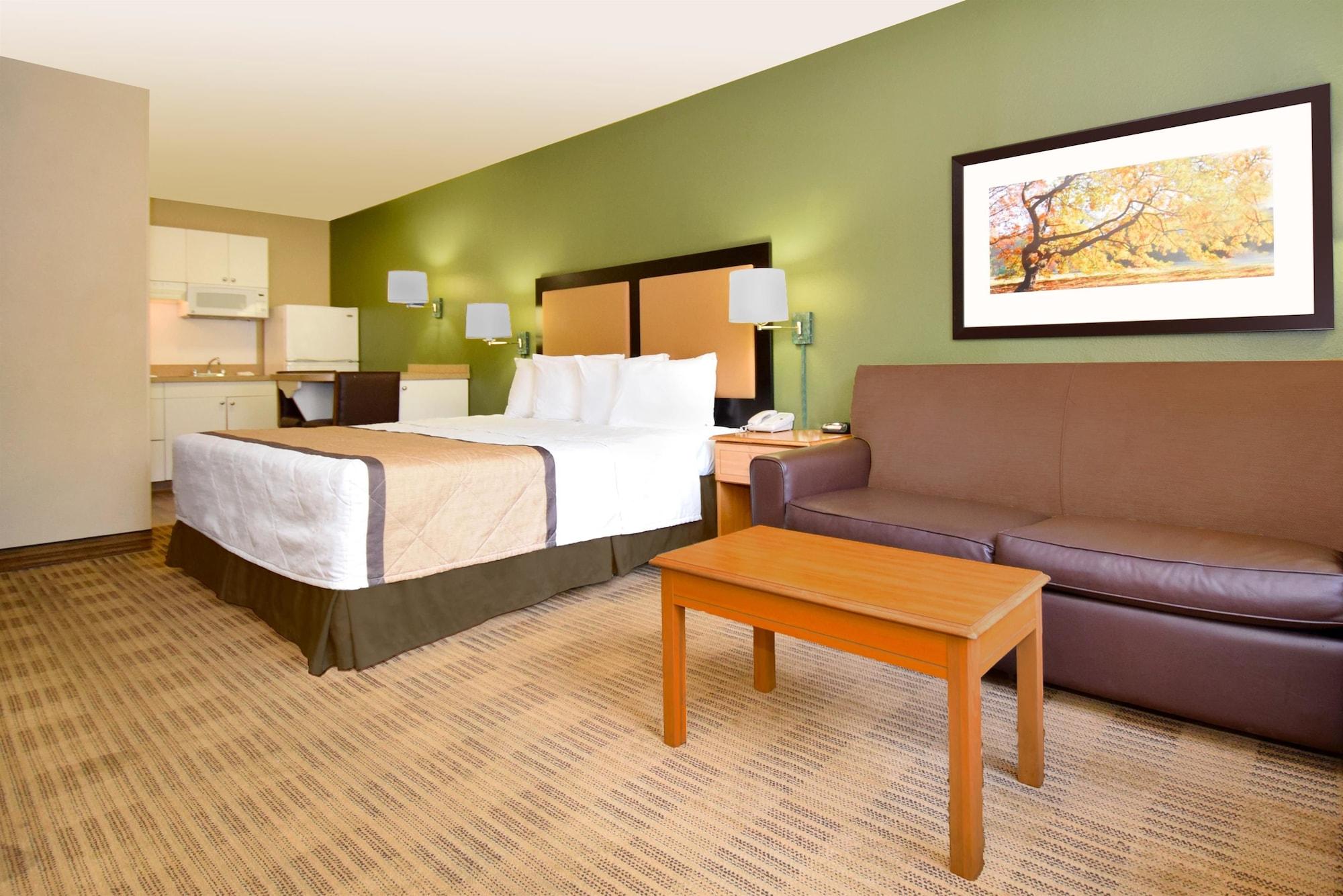 Extended America Select - - Southside - St Johns Towne Ctr 2*