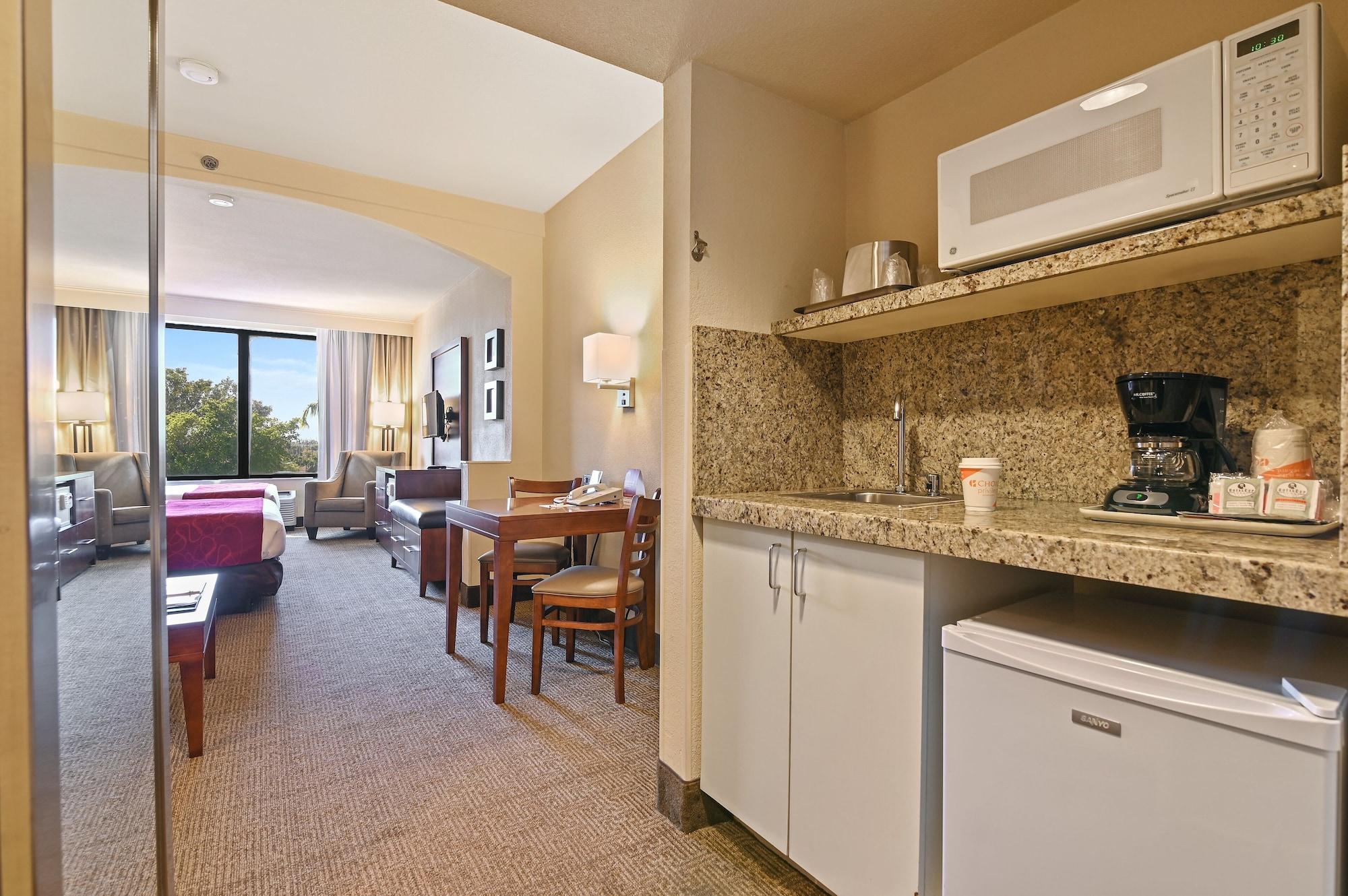 Comfort Miami - 3*