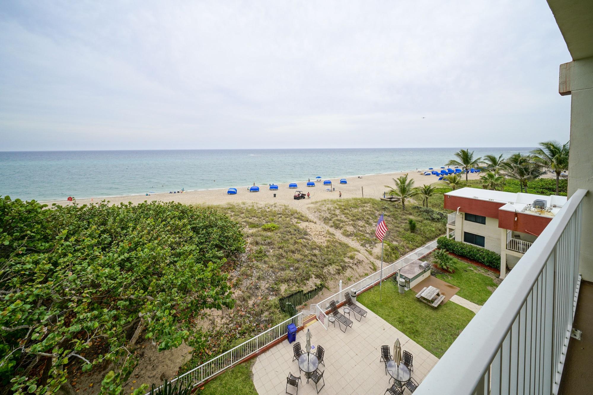 La Costa Club Hotel 3*