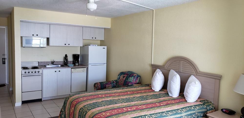 Shores Club Daytona Beach