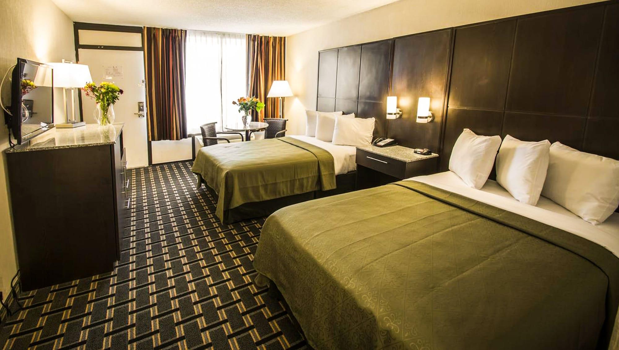 Hotel Magnuson Grand North
