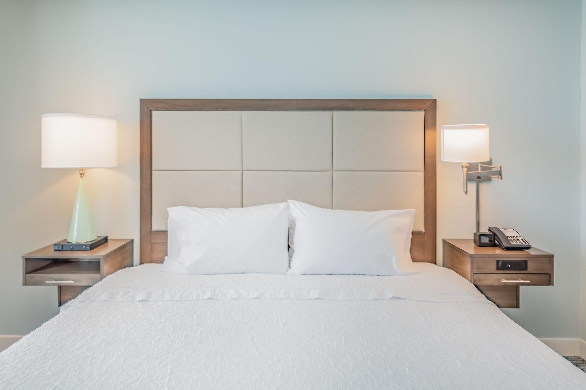 Hotel Hampton & Panama Beach-beachfront 3*