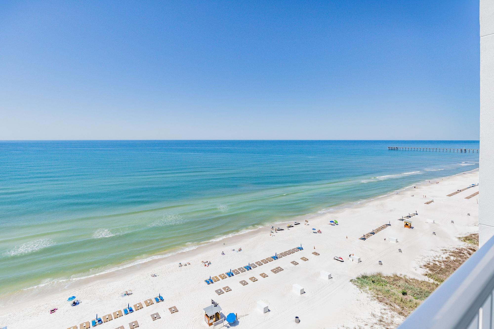 Hampton & Panama Beach-beachfront Hotel