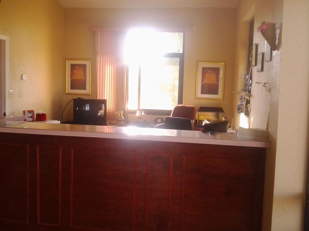 Budget Mount Dora