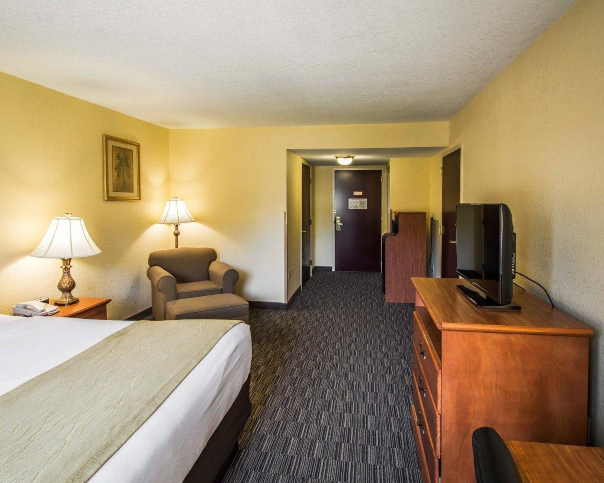 Hotel Comfort & I-95