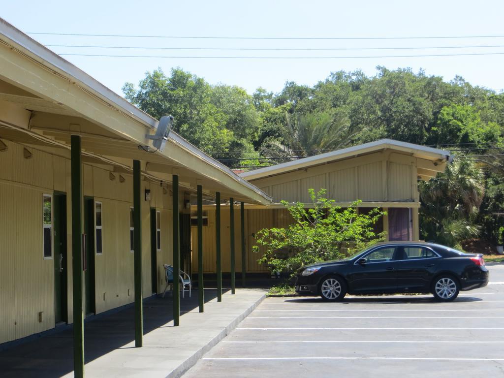 Royal Motel