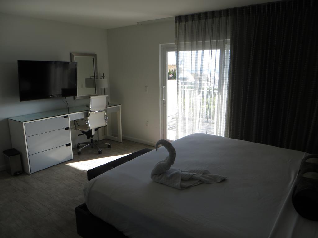 Hotel Lotus Boutique And