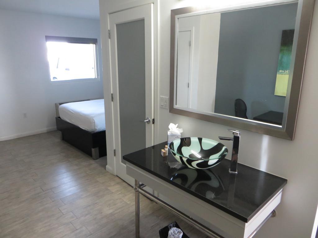 Lotus Boutique And Hotel