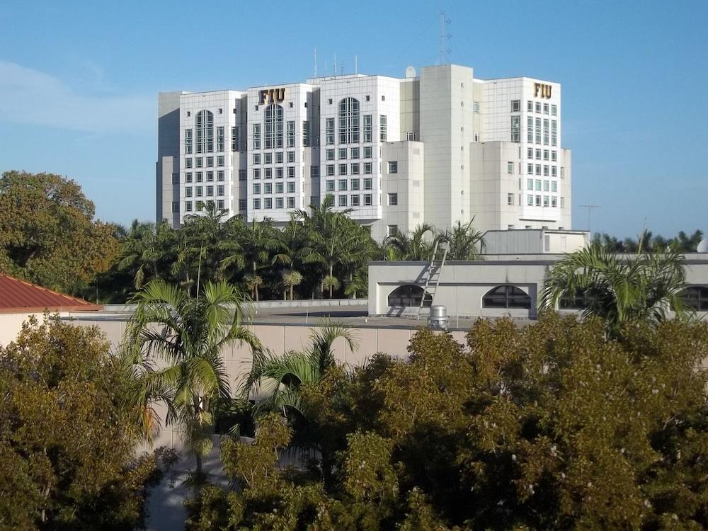 Doubletree By Hilton Miami Doral 4* Sweetwater