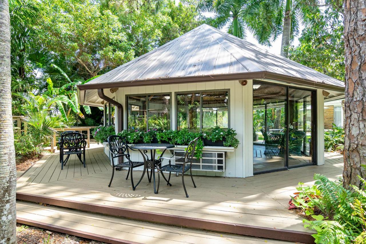 The Fairways Of Naples Inn