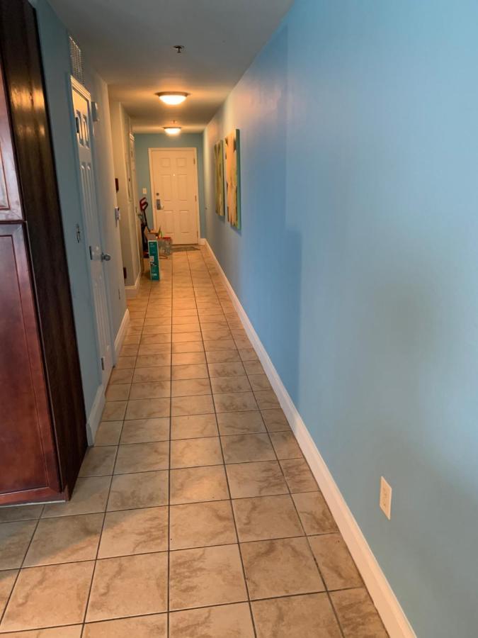 1717 Laketown Wharf 1 King Bedroom, 2 Bath Aparthotel Panama City Beach