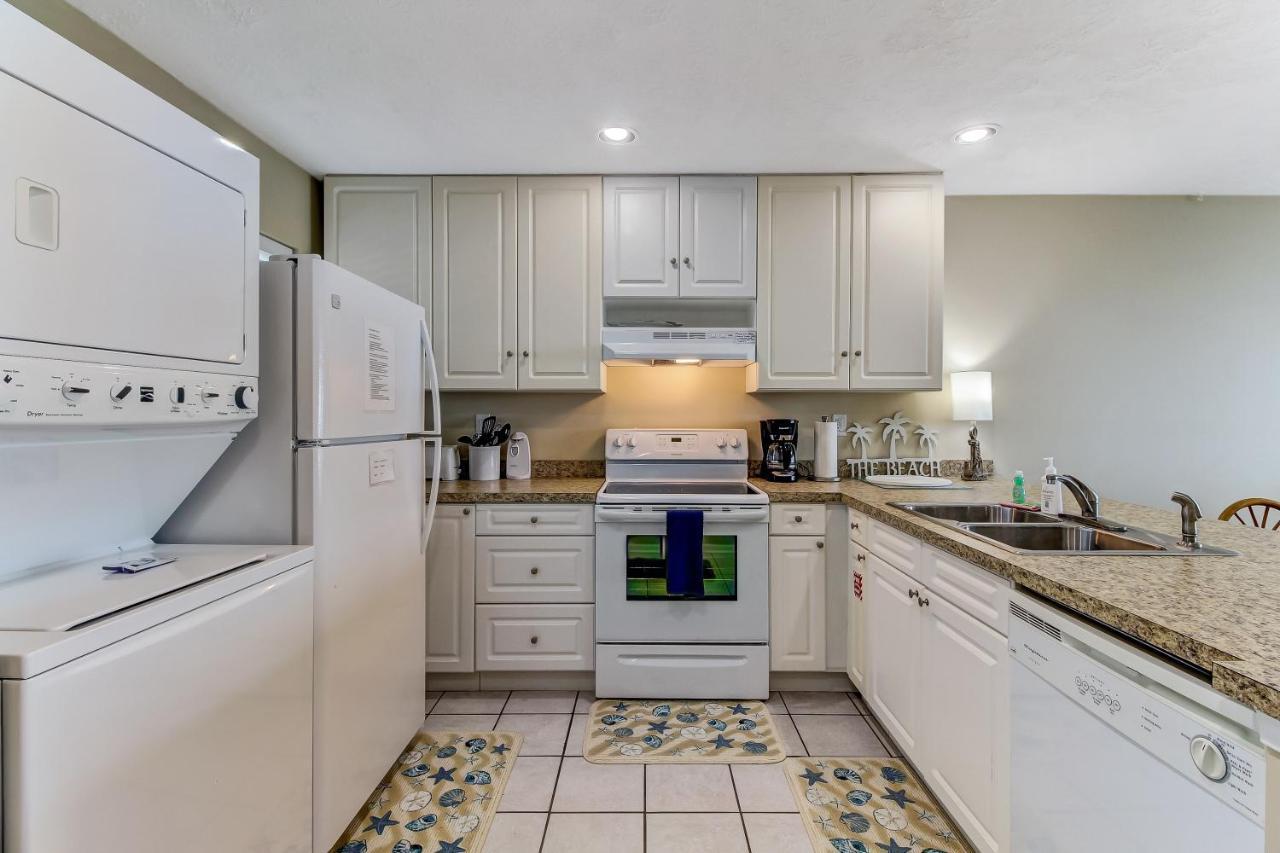 Dogfriendly Oceanfront Apartment *