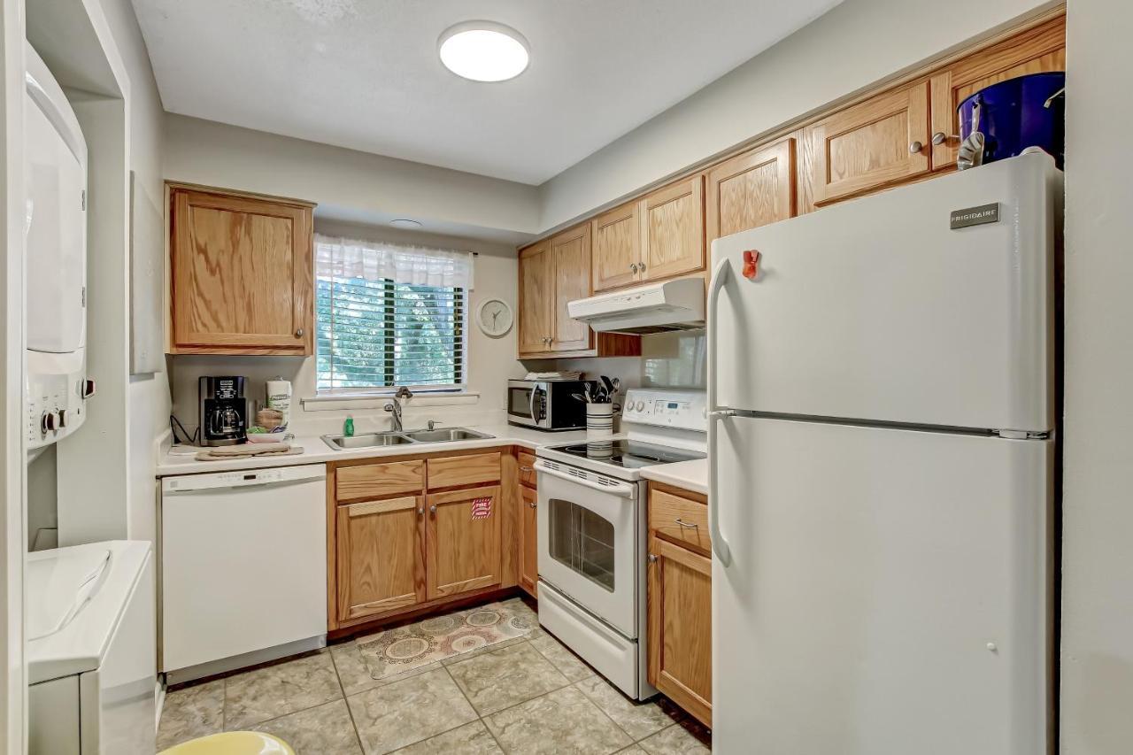 Apartment Wooded Views Seclude Fernandina Beach