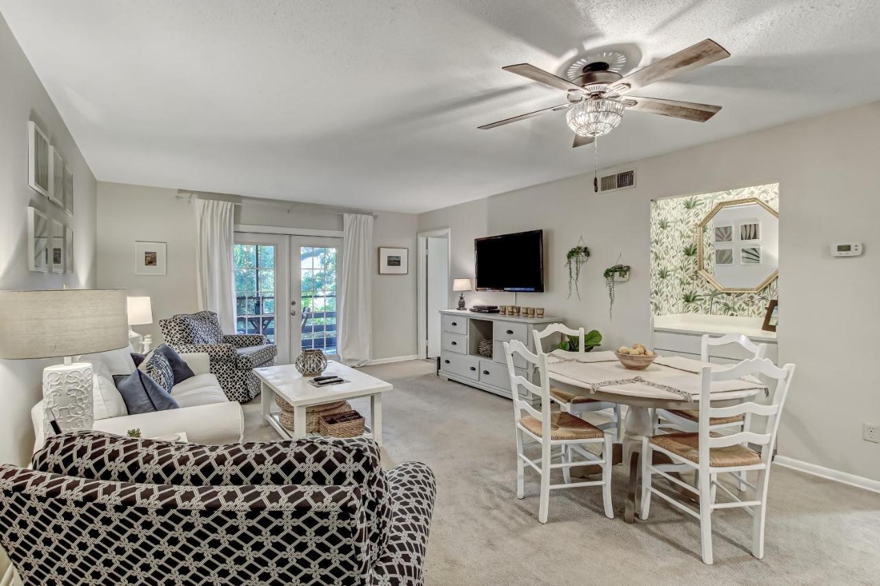 Wooded Views Seclude Apartment Fernandina Beach