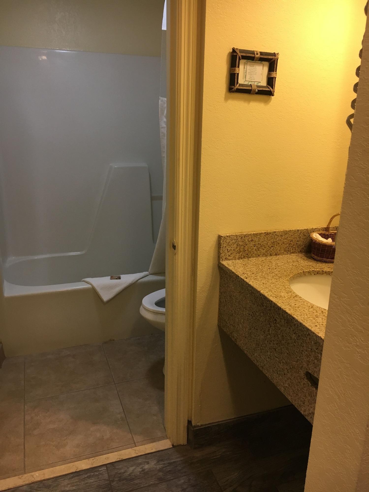 St. Augustine Island Hotel 2*