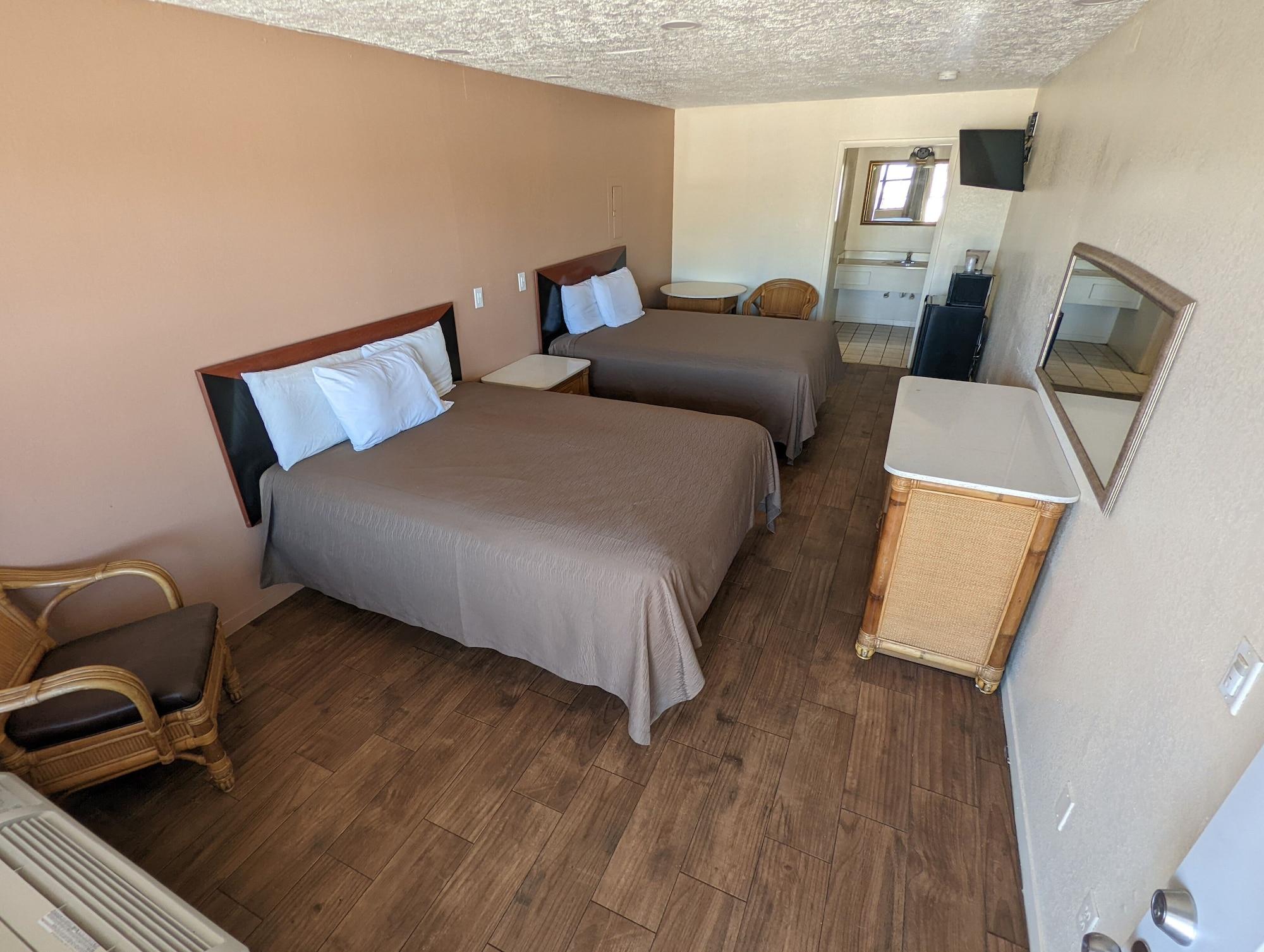 Summer Breeze Motel