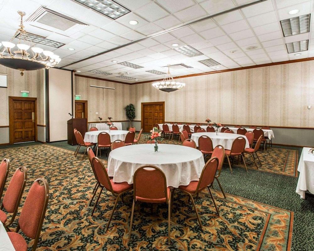 Hotel Stayable Jax West 2*