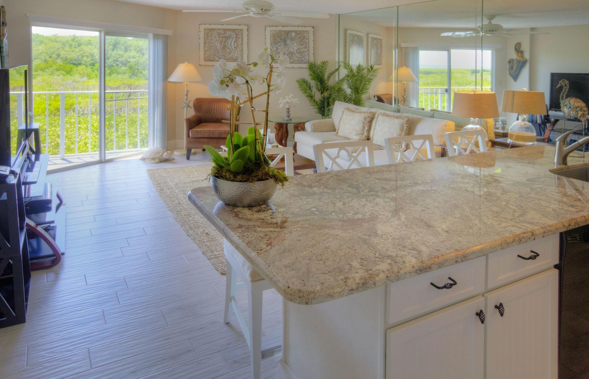 Ocean Pointe At *