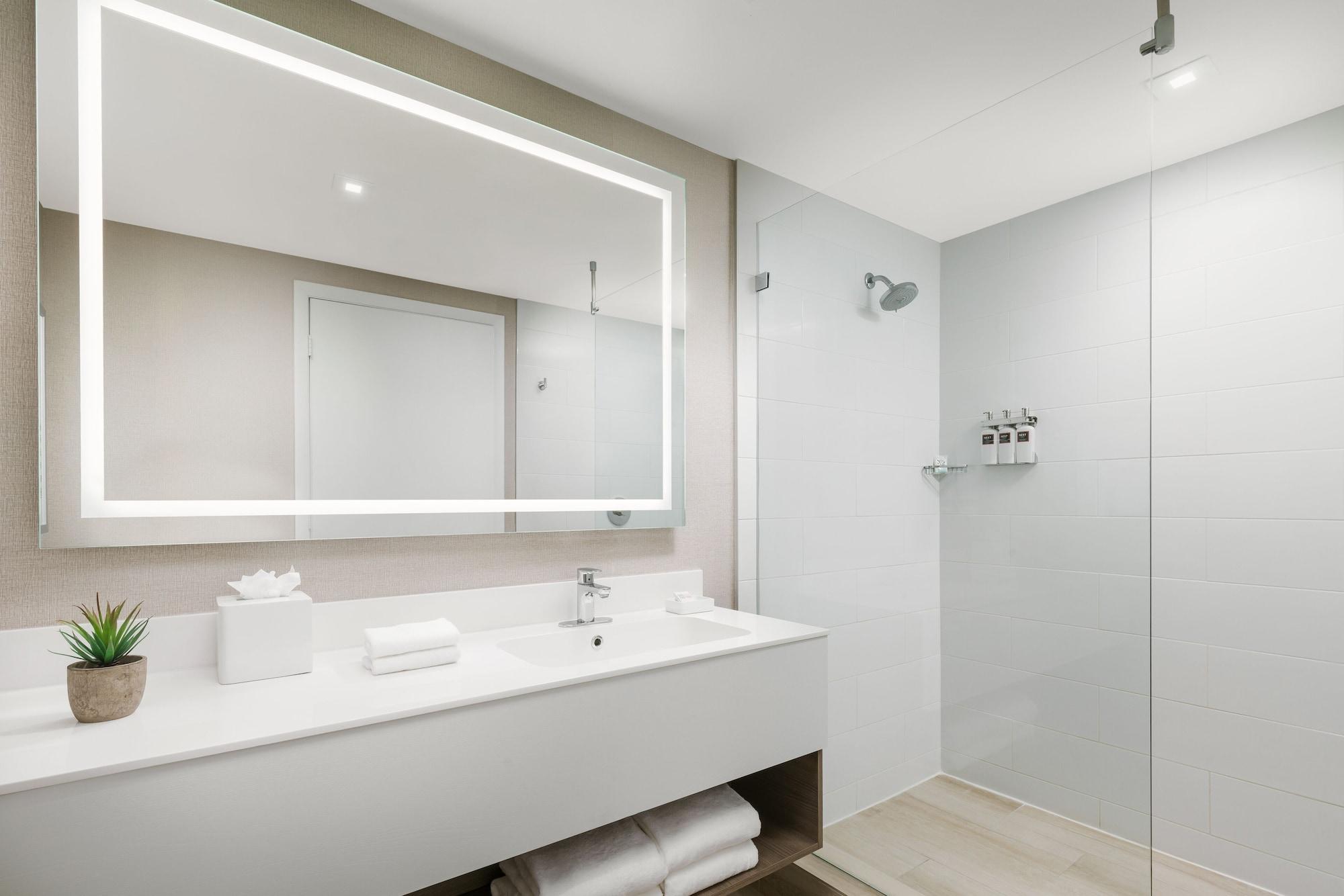 Tryp By Wyndham Miami Bay Harbor