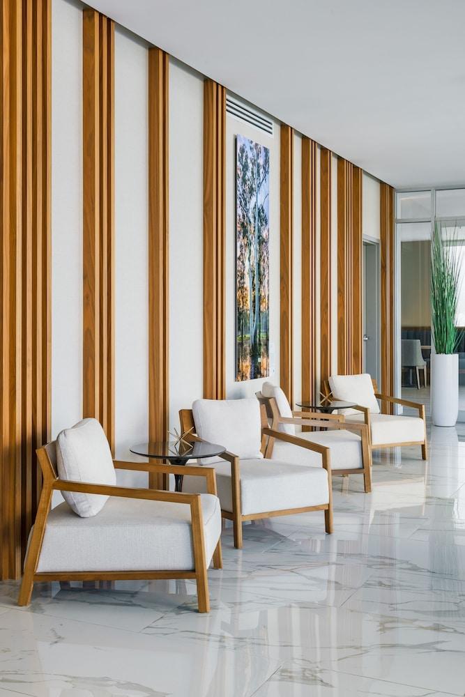 Tryp By Wyndham Miami Bay Harbor