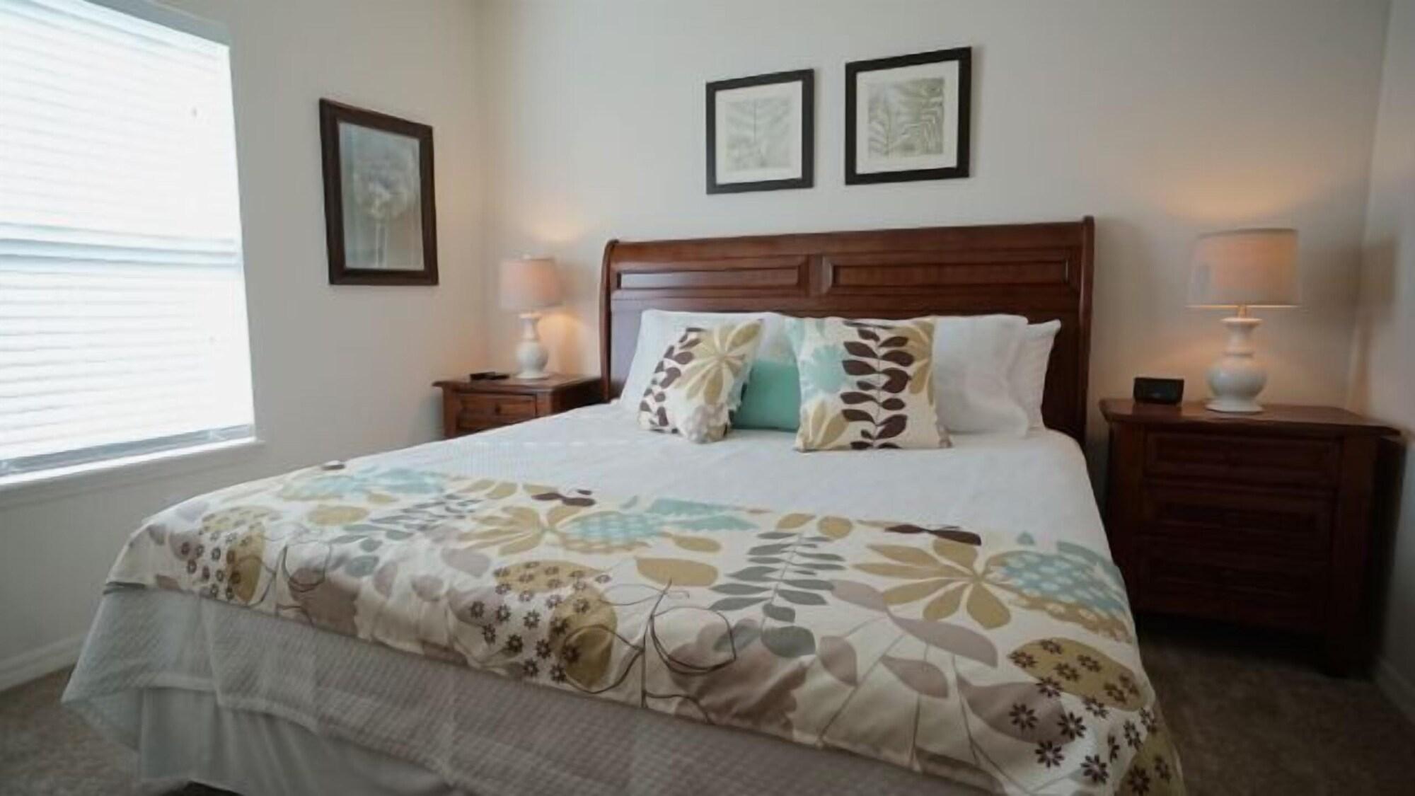 Holiday home Lucaya Village By Viva Homes Intl *