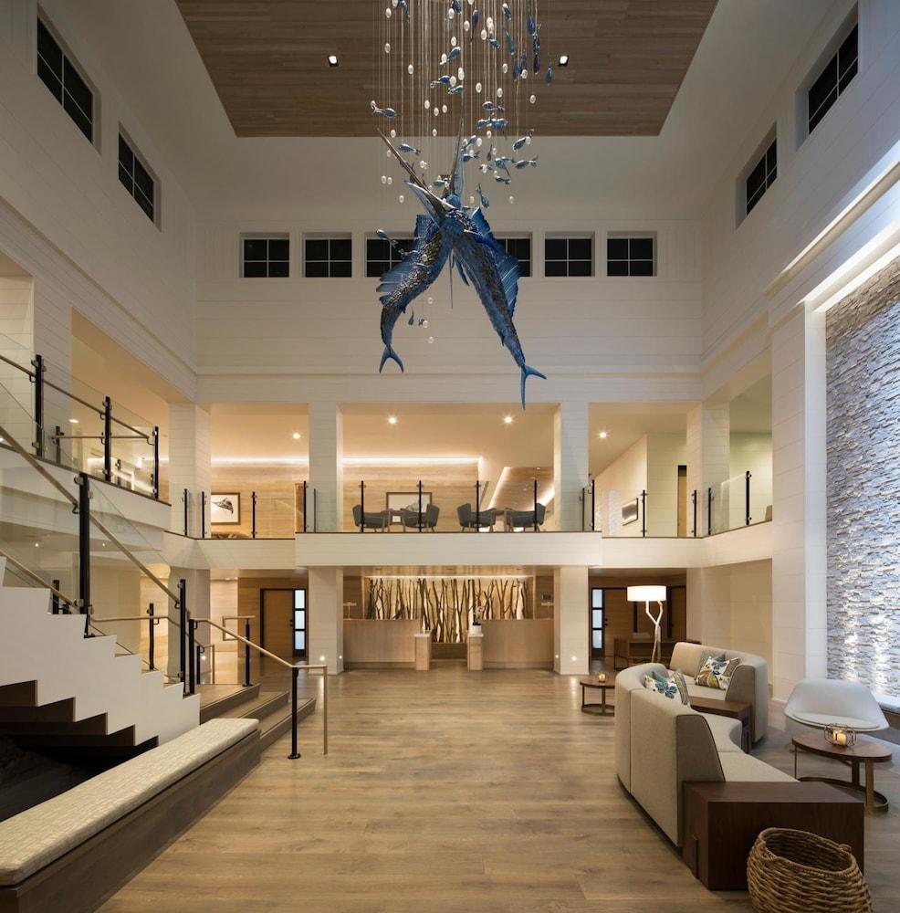 Resort Hutchinson Shores &