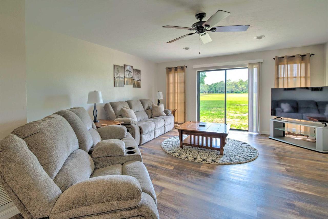 Great Golf Course Home, Near Withlacoochee Trail Holiday home Inverness